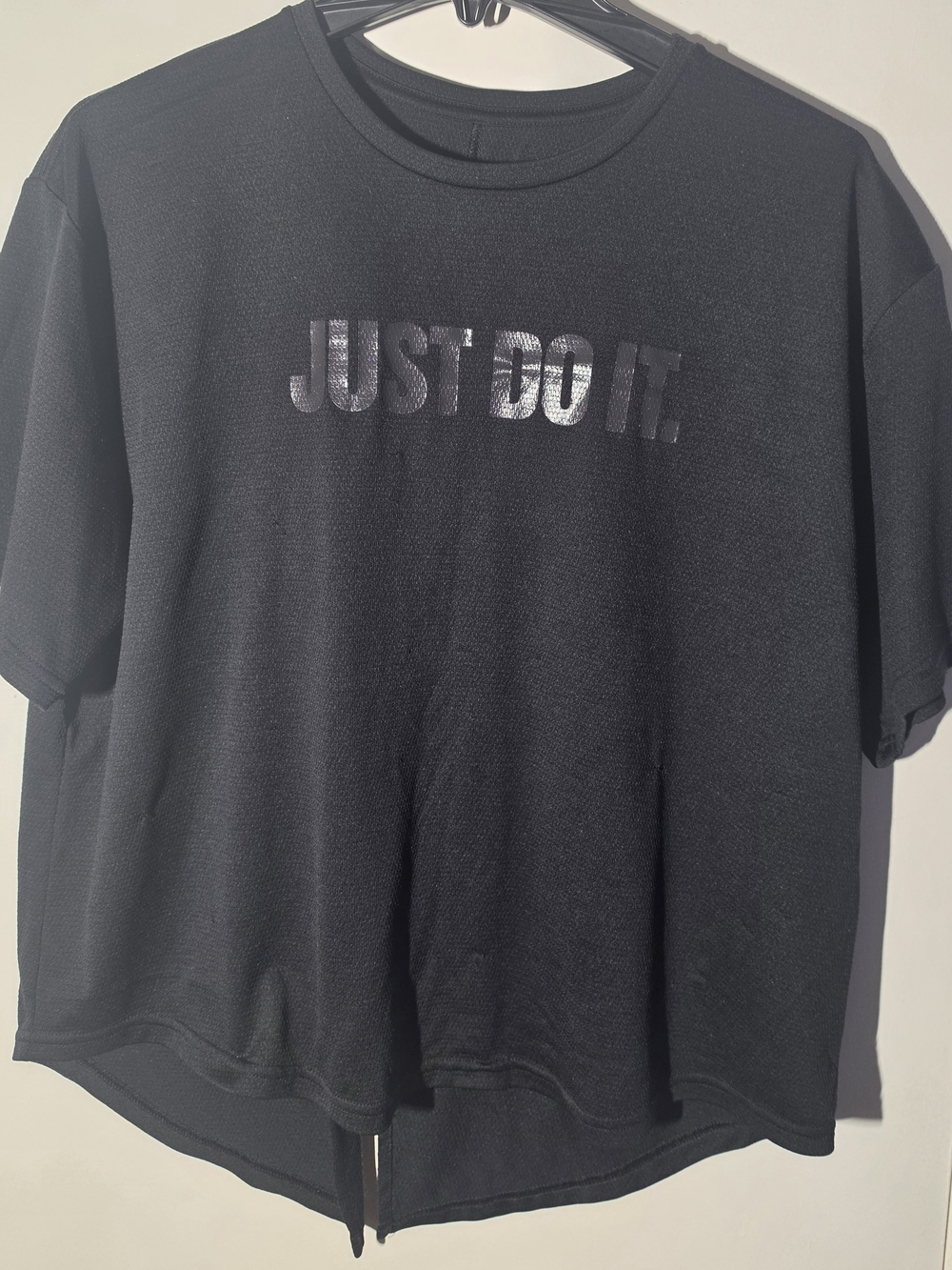 Nike Just Do It Split Back Graphic T-Shirt Black Medium
